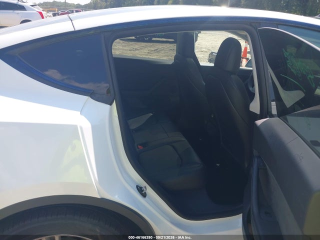 Продаж на аукціоні авто 2021 Tesla Model Y Long Range Dual Motor All-wheel Drive, vin: 5YJYGDEE7MF190168, номер лоту: 46166390