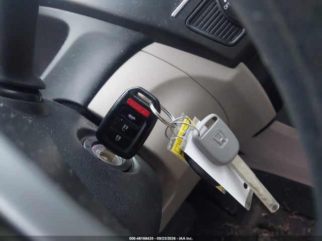 46166425 :رقم المزاد ، 19XFB2F57EE228353 vin ، 2014 Honda Civic Lx مزاد بيع