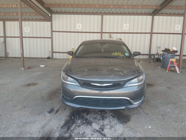 2016 Chrysler 200 Limited მანქანა იყიდება აუქციონზე, vin: 1C3CCCAB0GN142680, აუქციონის ნომერი: 46166452