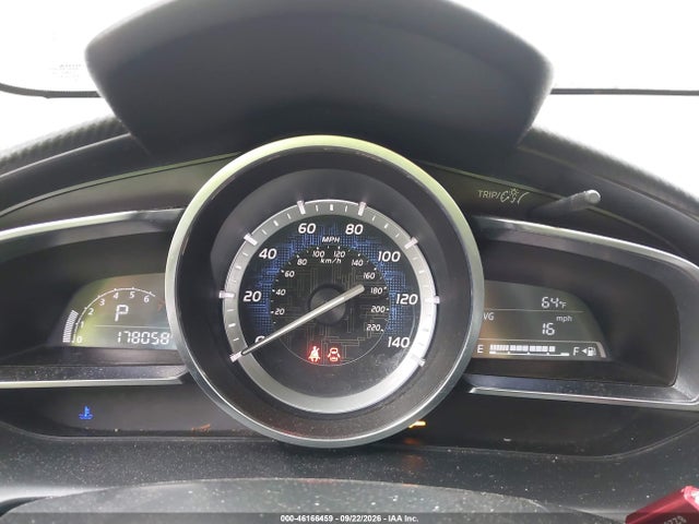 46166459 :رقم المزاد ، 3MYDLBZV5GY121689 vin ، 2016 Scion Ia مزاد بيع
