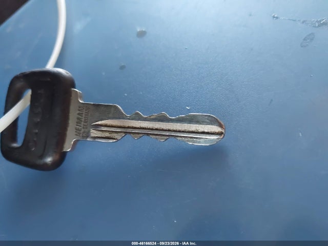 46166524 :رقم المزاد ، YV1AS8813N1468116 vin ، 1992 Volvo 240 Gl مزاد بيع