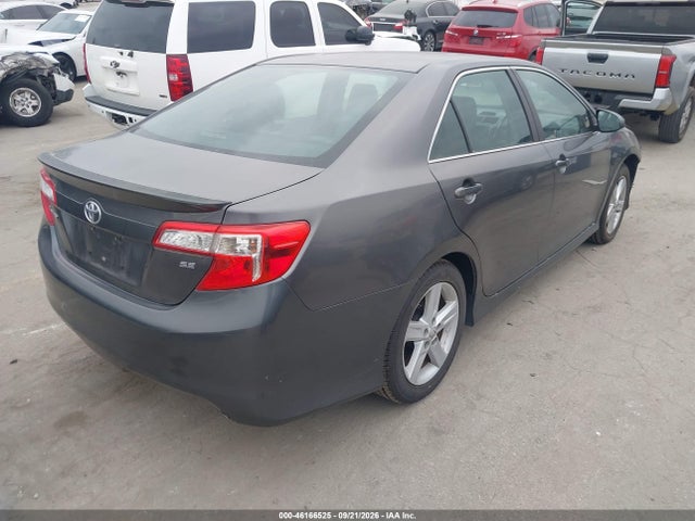 4T1BF1FKXEU355341 Toyota CAMRY SE