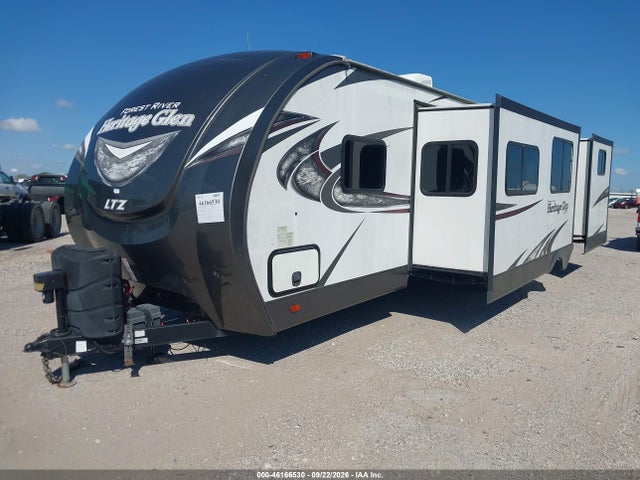 Aukcja sprzedaży 2018 Forest River Wildwood Heritage Glen Lie M312qbud, vin: 4X4TWBG21JU016100, numer aukcji: 46166530