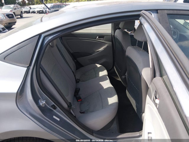 KMHCT4AE8HU377522 Hyundai Accent Value Edition