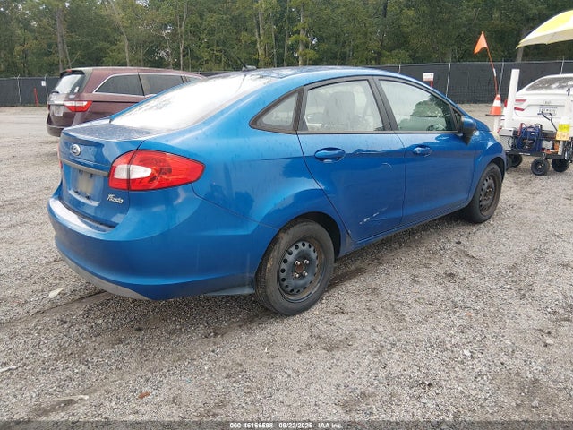 46166598 :رقم المزاد ، 3FADP4AJ3BM178700 vin ، 2011 Ford Fiesta S مزاد بيع