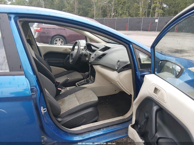 46166598 :رقم المزاد ، 3FADP4AJ3BM178700 vin ، 2011 Ford Fiesta S مزاد بيع