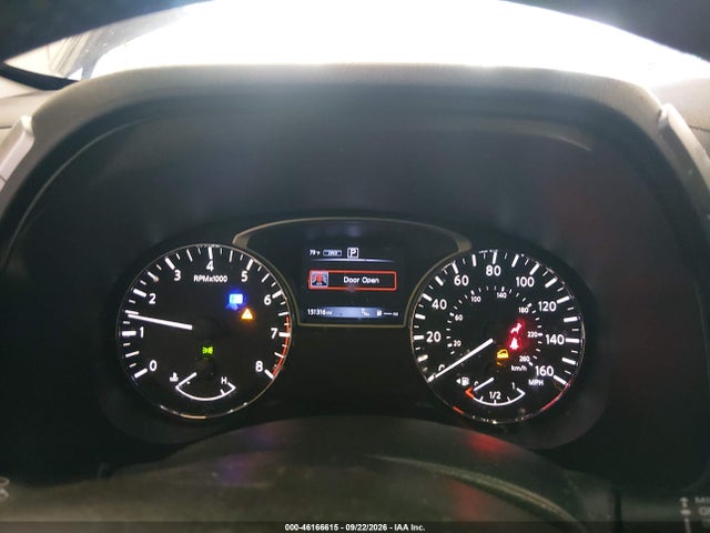 2016 Nissan Pathfinder Platinum მანქანა იყიდება აუქციონზე, vin: 5N1AR2MM8GC616021, აუქციონის ნომერი: 46166615