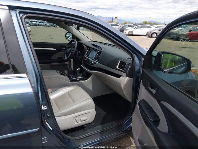 Toyota Highlander Xle 2017 5TDKZRFH1HS525495 Image 5