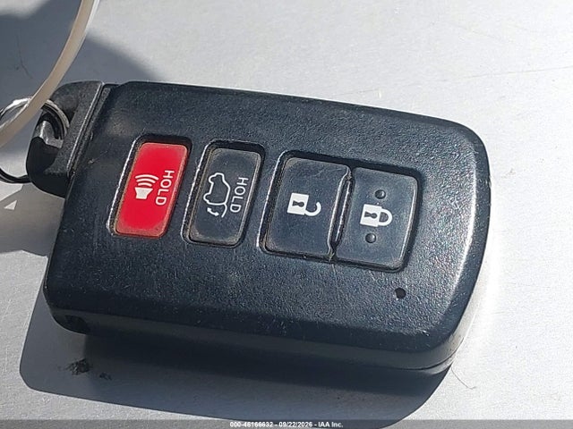 2015 Toyota Highlander Xle V6 მანქანა იყიდება აუქციონზე, vin: 5TDKKRFH7FS100297, აუქციონის ნომერი: 46166632