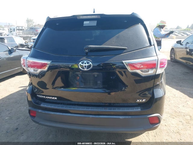 2015 Toyota Highlander Xle V6 მანქანა იყიდება აუქციონზე, vin: 5TDKKRFH7FS100297, აუქციონის ნომერი: 46166632