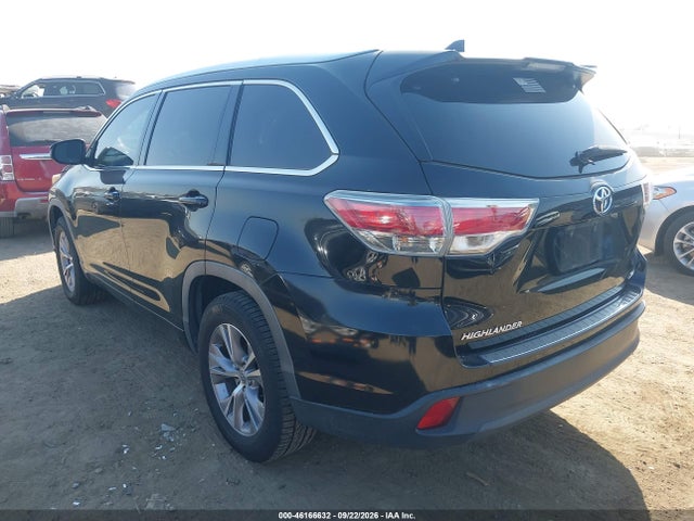 2015 Toyota Highlander Xle V6 მანქანა იყიდება აუქციონზე, vin: 5TDKKRFH7FS100297, აუქციონის ნომერი: 46166632