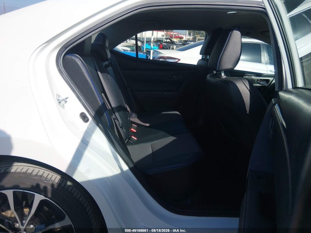 5YFBURHE3JP765082 Toyota COROLLA SE