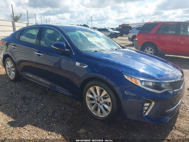 2018 Kia Optima S მანქანა იყიდება აუქციონზე, vin: 5XXGT4L30JG217132, აუქციონის ნომერი: 46166669