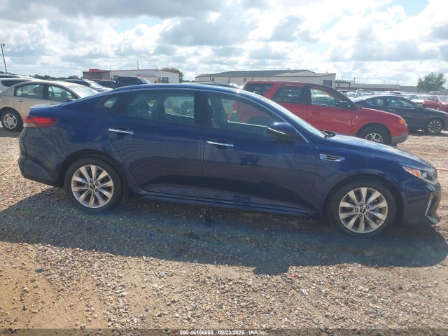 2018 Kia Optima S მანქანა იყიდება აუქციონზე, vin: 5XXGT4L30JG217132, აუქციონის ნომერი: 46166669