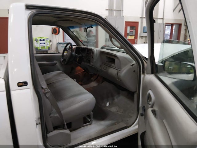 1998 Gmc Sierra 2500 Hd Sl მანქანა იყიდება აუქციონზე, vin: 1GTGK24R2WZ548910, აუქციონის ნომერი: 46166786