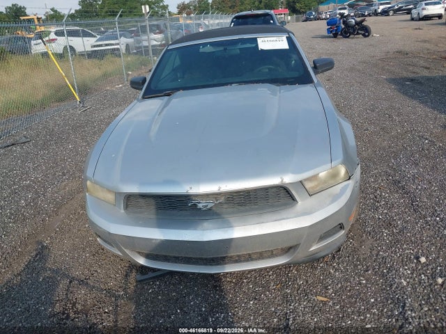 Продаж на аукціоні авто 2011 Ford Mustang V6, vin: 1ZVBP8EM8B5129427, номер лоту: 46166819