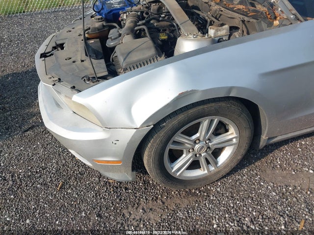 Продаж на аукціоні авто 2011 Ford Mustang V6, vin: 1ZVBP8EM8B5129427, номер лоту: 46166819