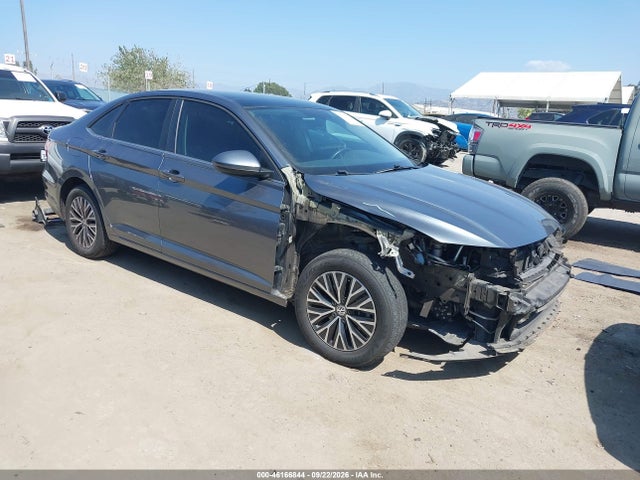 2021 Volkswagen Jetta 1.4t R-line/1.4t Se/s მანქანა იყიდება აუქციონზე, vin: 3VWC57BUXMM034650, აუქციონის ნომერი: 46166844