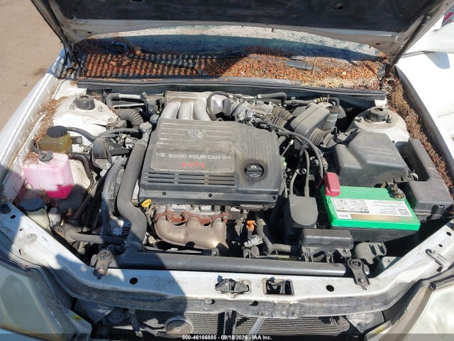 46166885 :رقم المزاد ، 4T1BF28B2YU073878 vin ، 2000 Toyota Avalon Xls مزاد بيع