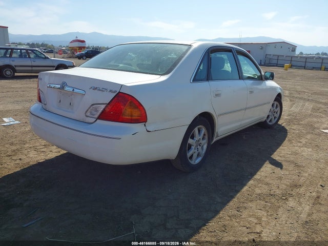 46166885 :رقم المزاد ، 4T1BF28B2YU073878 vin ، 2000 Toyota Avalon Xls مزاد بيع
