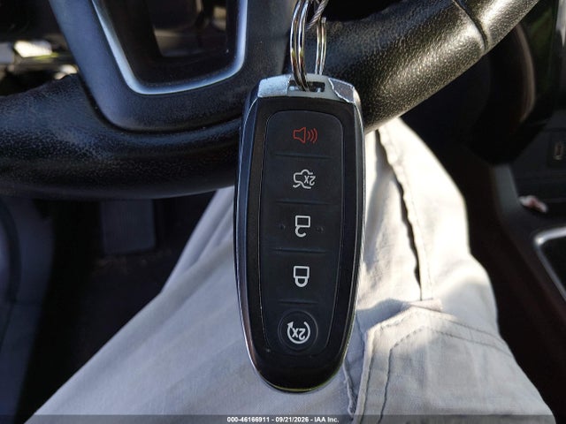 Продажа на аукционе авто 2019 Ford Escape Se, vin: 1FMCU9GD0KUA06838, номер лота: 46166911