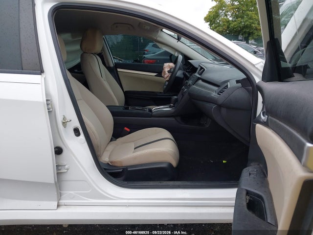 46166925 :رقم المزاد ، 2HGFC2F57HH528076 vin ، 2017 Honda Civic Lx مزاد بيع