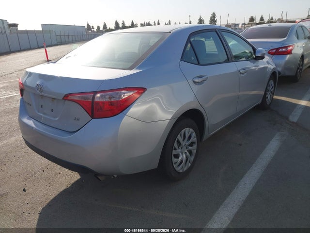 2T1BURHE6JC996932 Toyota COROLLA LE