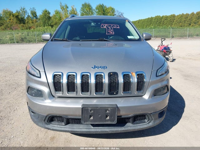 Продажа на аукционе авто 2016 Jeep Cherokee Latitude, vin: 1C4PJMCBXGW122338, номер лота: 46166949