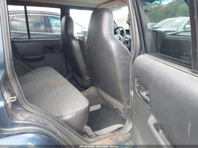 46167082 :رقم المزاد ، 1J4FF48S11L542255 vin ، 2001 Jeep Cherokee Sport مزاد بيع