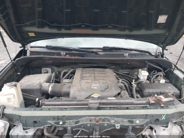 46167084 :رقم المزاد ، 5TFUW5F15BX181295 vin ، 2011 Toyota Tundra Grade 5.7l V8 مزاد بيع