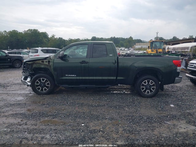 46167084 :رقم المزاد ، 5TFUW5F15BX181295 vin ، 2011 Toyota Tundra Grade 5.7l V8 مزاد بيع