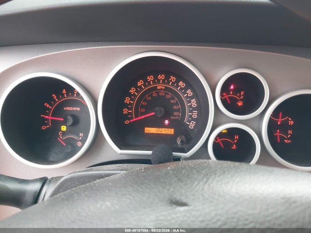 46167084 :رقم المزاد ، 5TFUW5F15BX181295 vin ، 2011 Toyota Tundra Grade 5.7l V8 مزاد بيع