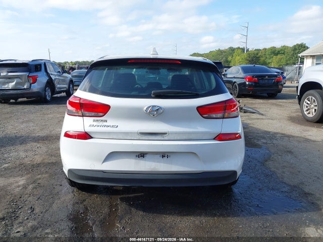 2020 Hyundai Elantra Gt მანქანა იყიდება აუქციონზე, vin: KMHH35LE9LU135789, აუქციონის ნომერი: 46167121