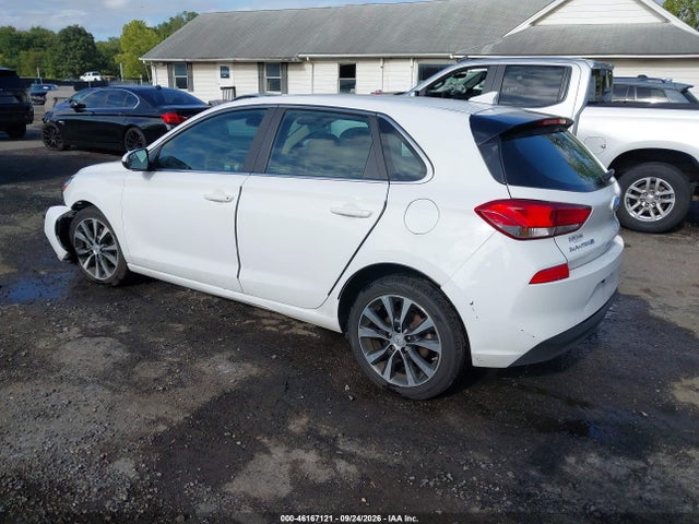 2020 Hyundai Elantra Gt მანქანა იყიდება აუქციონზე, vin: KMHH35LE9LU135789, აუქციონის ნომერი: 46167121