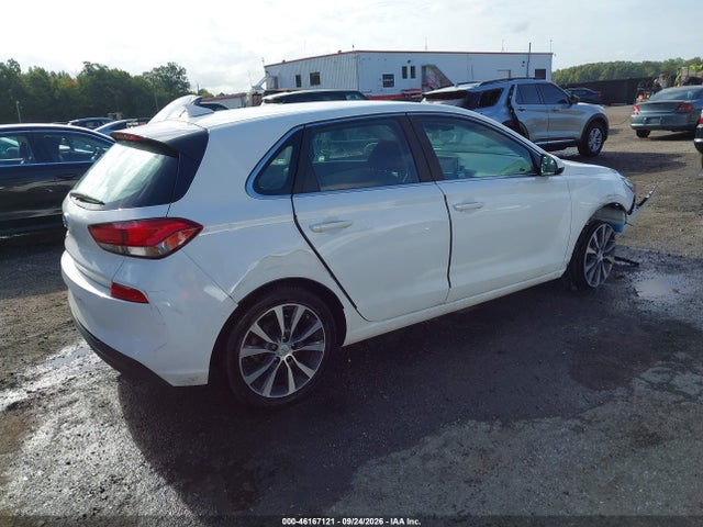 2020 Hyundai Elantra Gt მანქანა იყიდება აუქციონზე, vin: KMHH35LE9LU135789, აუქციონის ნომერი: 46167121