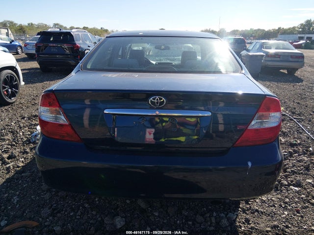 46167175 :رقم المزاد ، 4T1BE32K82U610715 vin ، 2002 Toyota Camry Xle مزاد بيع