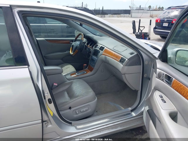 2005 Lexus Es 330 მანქანა იყიდება აუქციონზე, vin: JTHBA30G155114523, აუქციონის ნომერი: 46167188