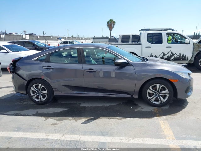 2HGFC2F5XGH526045 Honda Civic Lx