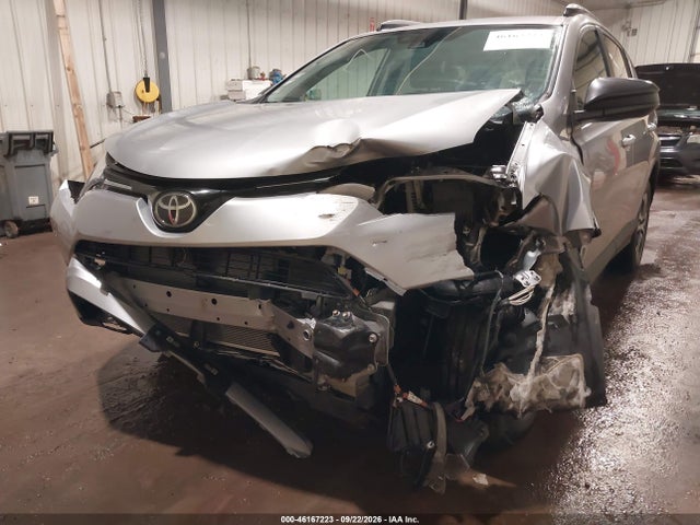 Продаж на аукціоні авто 2017 Toyota Rav4 Le, vin: 2T3BFREV2HW652190, номер лоту: 46167223