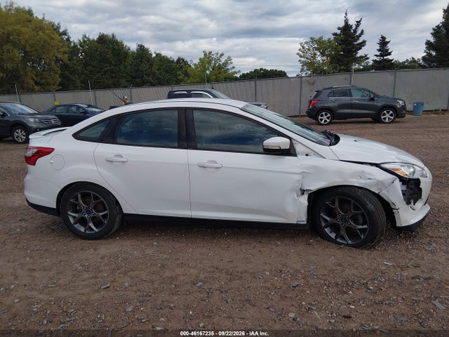 46167235 :رقم المزاد ، 1FADP3F24EL131533 vin ، 2014 Ford Focus Se مزاد بيع