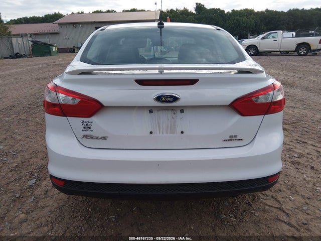 46167235 :رقم المزاد ، 1FADP3F24EL131533 vin ، 2014 Ford Focus Se مزاد بيع