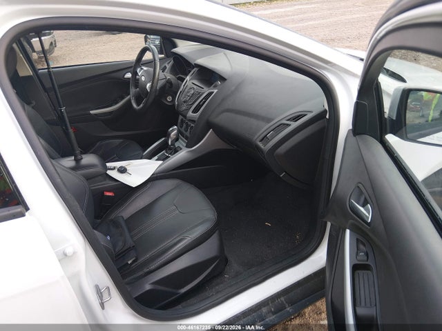 46167235 :رقم المزاد ، 1FADP3F24EL131533 vin ، 2014 Ford Focus Se مزاد بيع