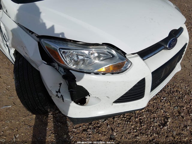 46167235 :رقم المزاد ، 1FADP3F24EL131533 vin ، 2014 Ford Focus Se مزاد بيع