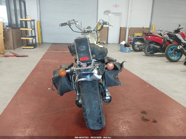 2003 Suzuki Vs1400 Glp მანქანა იყიდება აუქციონზე, vin: JS1VX51L432101097, აუქციონის ნომერი: 46167252