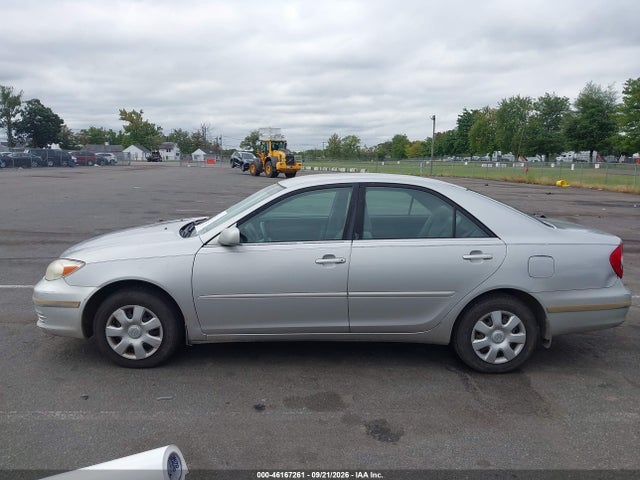 Продажа на аукционе авто 2004 Toyota Camry Le, vin: 4T1BE32K94U329591, номер лота: 46167261