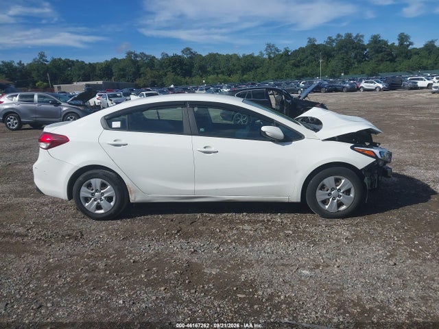 2018 Kia Forte Lx მანქანა იყიდება აუქციონზე, vin: 3KPFK4A71JE273089, აუქციონის ნომერი: 46167262