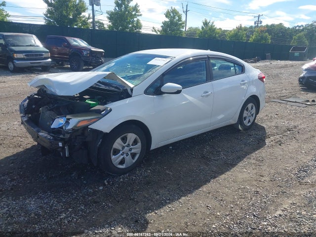 2018 Kia Forte Lx მანქანა იყიდება აუქციონზე, vin: 3KPFK4A71JE273089, აუქციონის ნომერი: 46167262