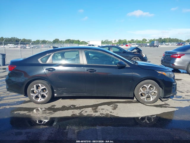 2021 Kia Forte Lxs მანქანა იყიდება აუქციონზე, vin: 3KPF24AD7ME348968, აუქციონის ნომერი: 46167318