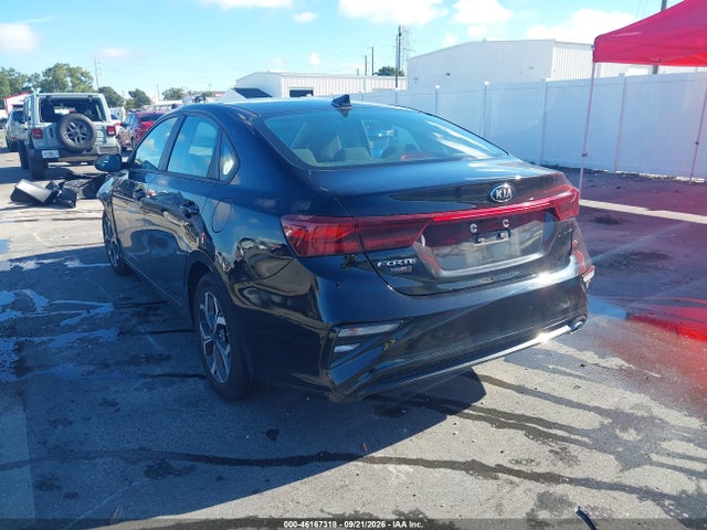 2021 Kia Forte Lxs მანქანა იყიდება აუქციონზე, vin: 3KPF24AD7ME348968, აუქციონის ნომერი: 46167318