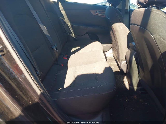 2021 Kia Forte Lxs მანქანა იყიდება აუქციონზე, vin: 3KPF24AD7ME348968, აუქციონის ნომერი: 46167318